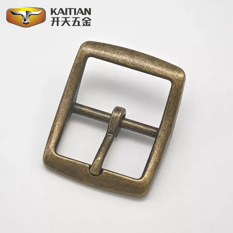 Halter Buckles