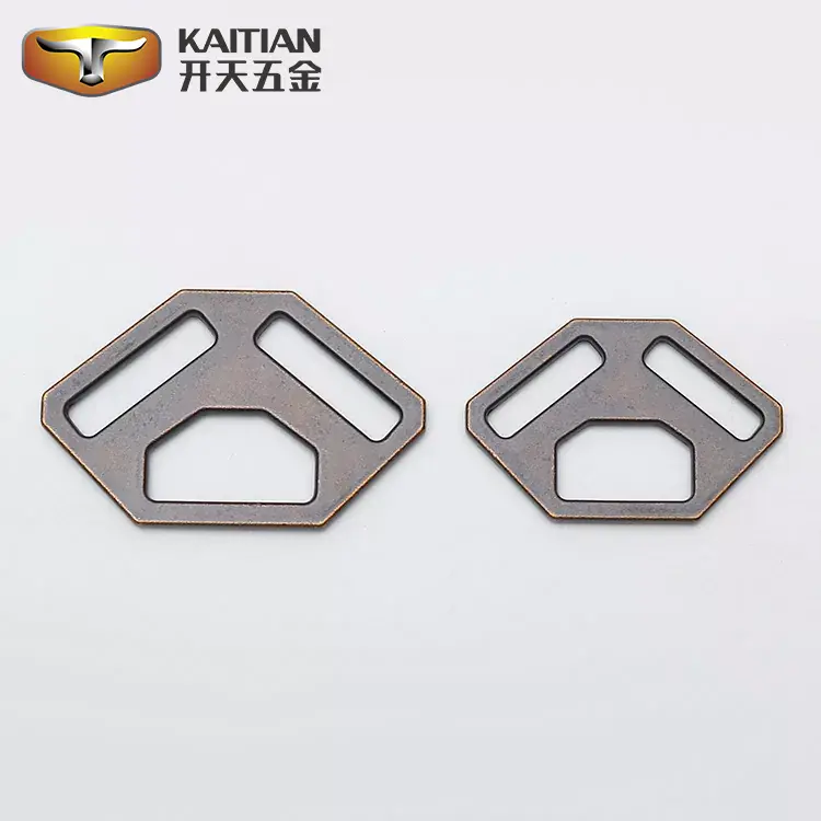 Triangle Buckles