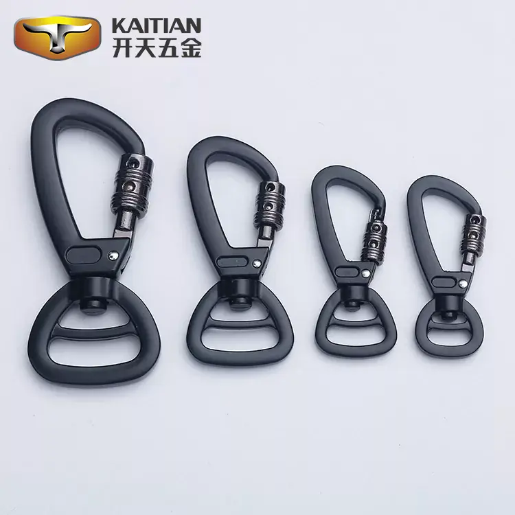 Twist Snap Hooks